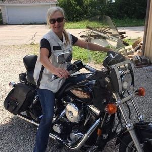 Meet your Posher, Cathy